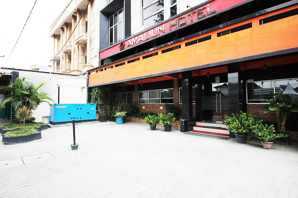 מדאן Amaliun Hotel מראה חיצוני תמונה