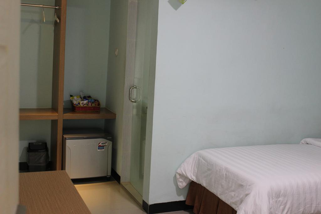 מדאן Amaliun Hotel מראה חיצוני תמונה