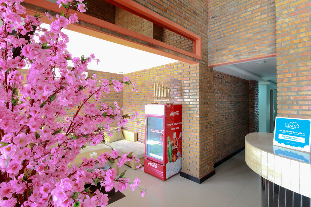 מדאן Amaliun Hotel מראה חיצוני תמונה