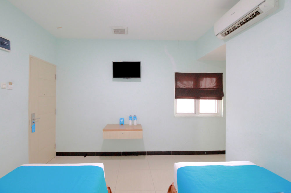 מדאן Amaliun Hotel מראה חיצוני תמונה