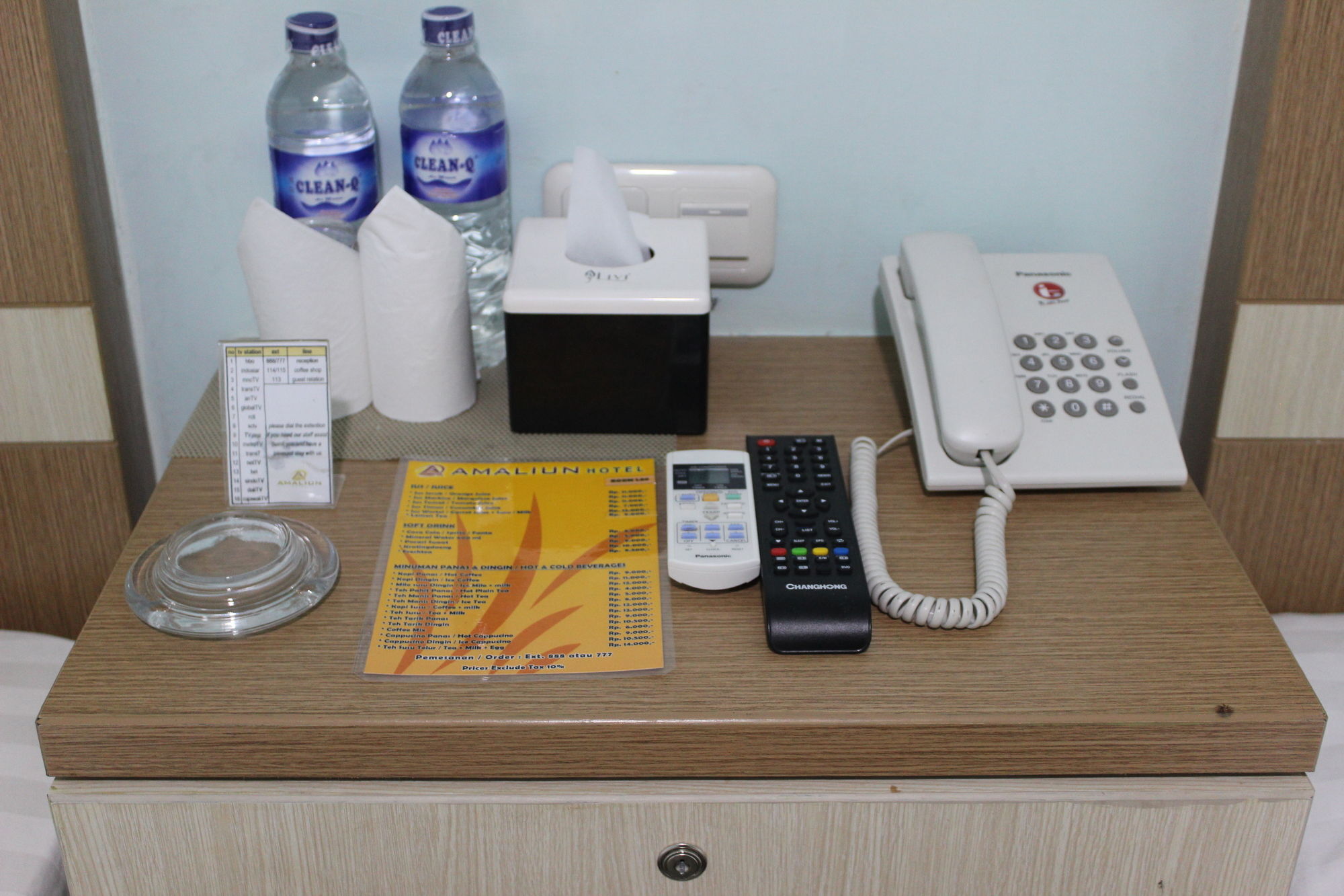 מדאן Amaliun Hotel מראה חיצוני תמונה